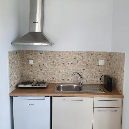 Aristotelis Apartmanhotel 3*