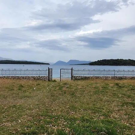 Aristotelis 公寓式酒店 奈德里